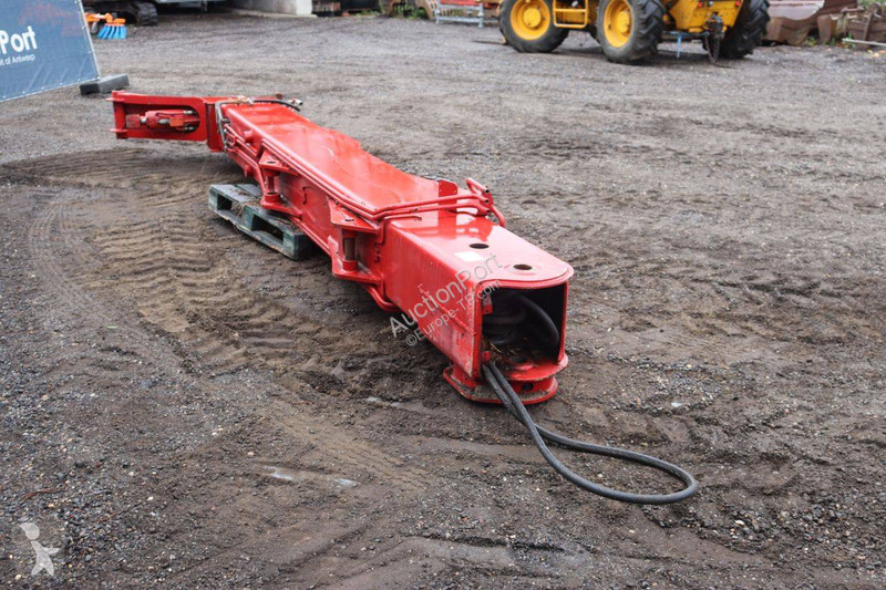 JCB 535-125 crane