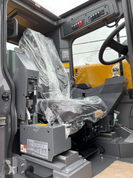 Macara Kato CR-130Rv Citykran