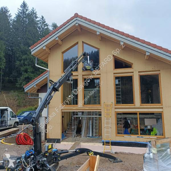 Gru Befard Mini żuraw TB5000JIB