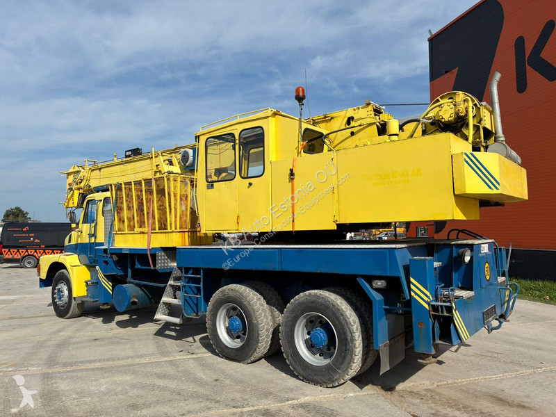 رافعة Volvo N 10 6x4 BJÖRNKRANAR C 1601 / 20...