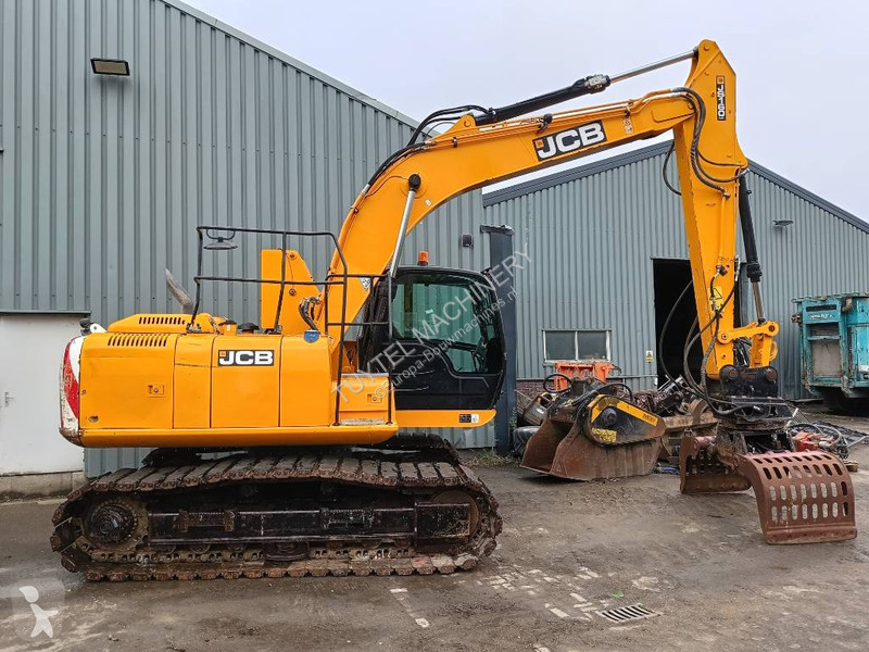 Kran JCB JS160HR tracked waste industry handler...