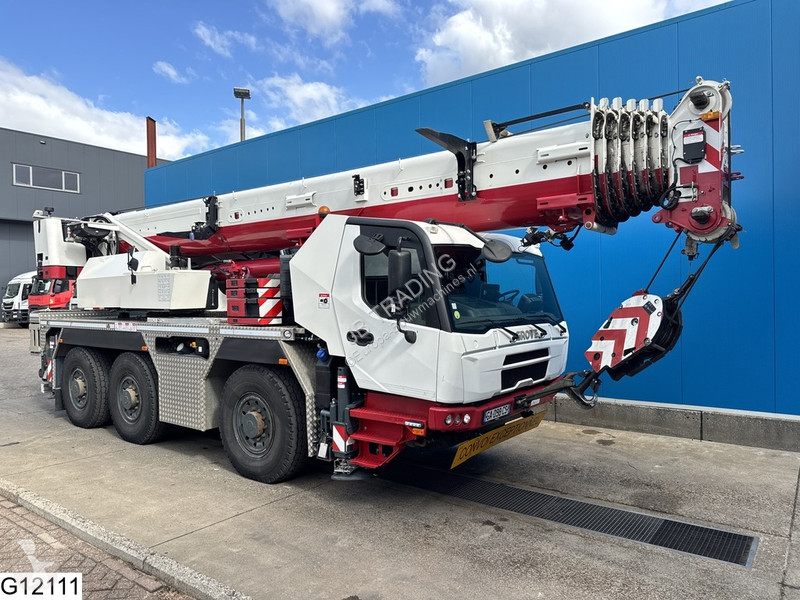 Žeriav Grove GMK3060L-1 6x6, 60.000 kg, 48 m