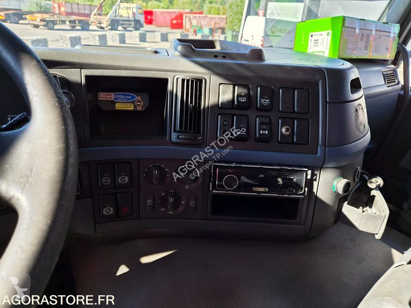Grue Volvo FM