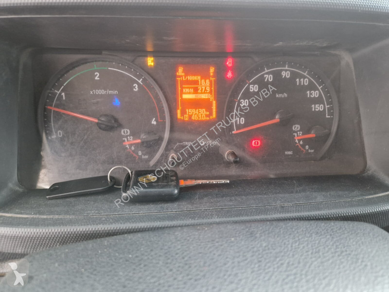 Grúa Renault D 180.75 4x2 D 180.75 4x2 mit Kran...