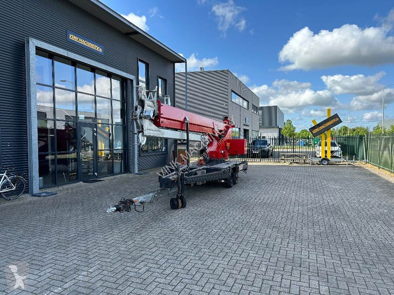 Grua Böcker AHK 30/1600