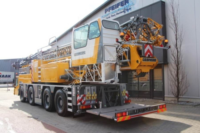 Macara Liebherr 88 Plus Valid Inspection, 45 m...