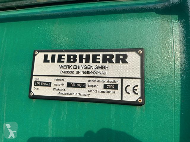 Macara Liebherr 1090 - 4.1 * 50 m * 8x8!
