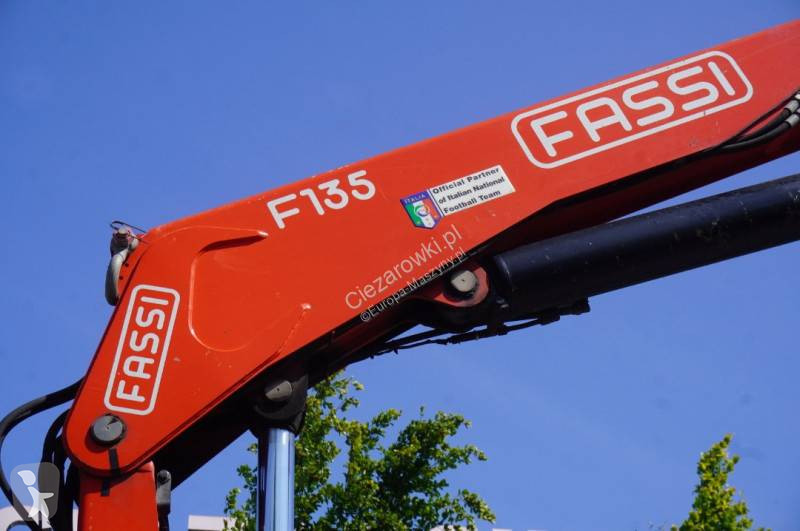 Grua Iveco EUROCARGO 190-280L / FASSI F135A / 8...