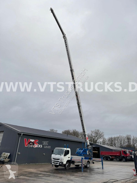شاحنة Mitsubishi Fuso 9C18 Klaas Dachdeckerkran