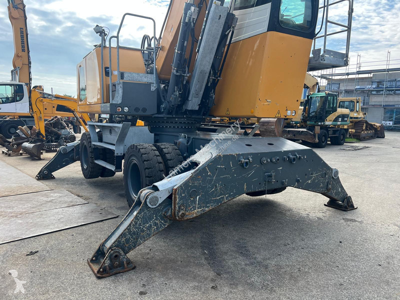 Skovl Liebherr LH40M