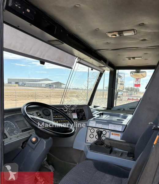 رافعة Terex Terex-Demag AC 200-1
