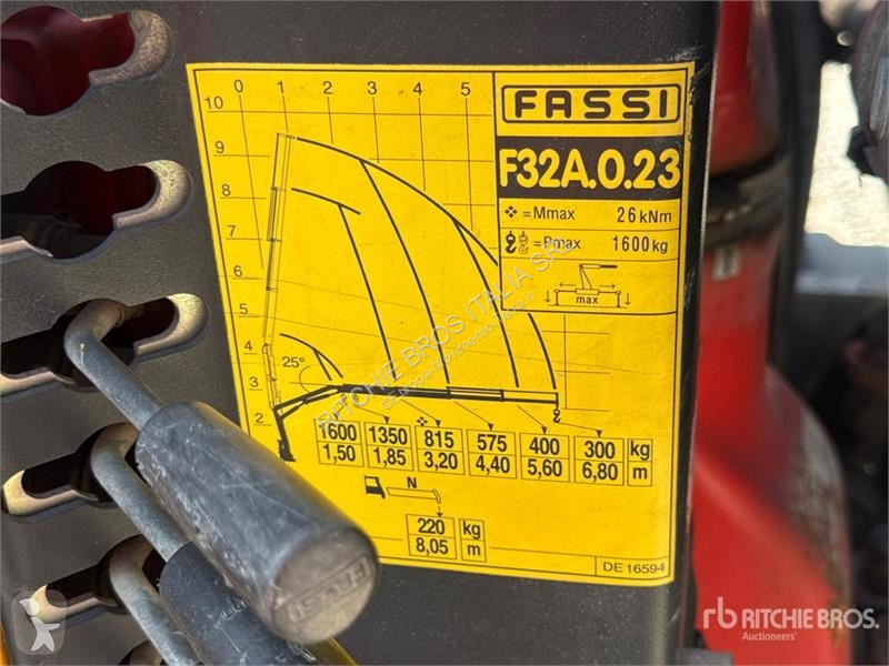 Grua Nissan Fassi F32.A 0.23 Active 1600 kg on...