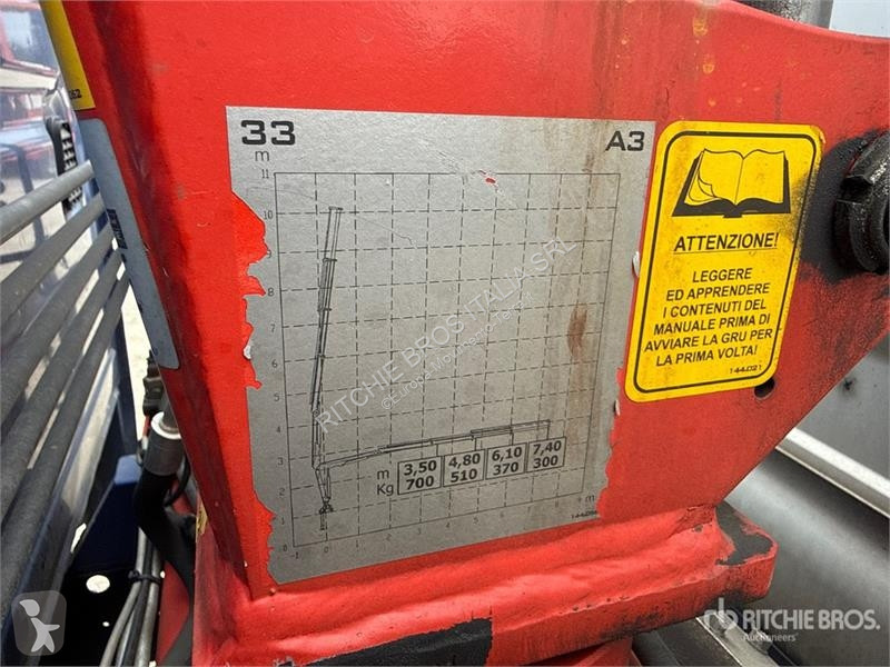 Kran Iveco HC Industrie HC33A3 700 kg on  Iveco...