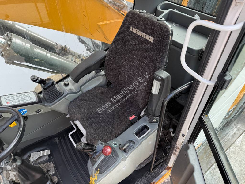 Kran Liebherr LH22 - Tilting Cab / Auto...