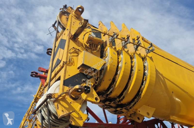Grue Liebherr 1055/1 mobile crane