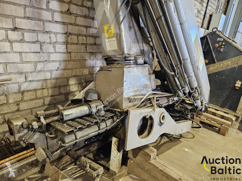 Kran MKG HLK 225 HP