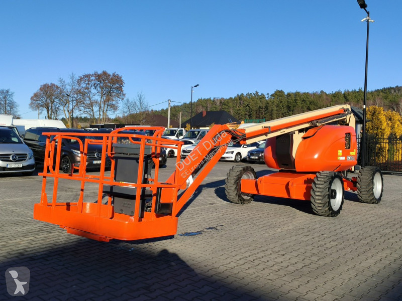 منصة تلسكوبية JLG 4x4 PODNOŚNIK PRZEGUBOWY