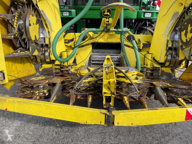 Ensilaje John Deere  7380i ProDrive mit 8 rhg...