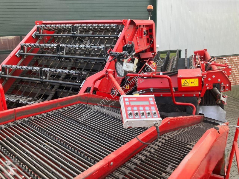 Specialiserade odlingar Grimme  SE 260 UB