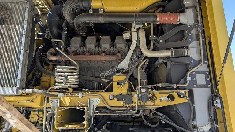 Ropa TIGER V8-3 beet harvester / 6000 MTH...