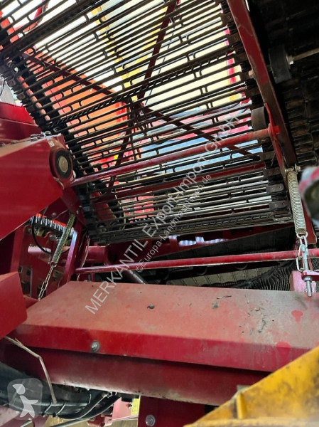 Specialiserade odlingar Grimme  SE 260 UB