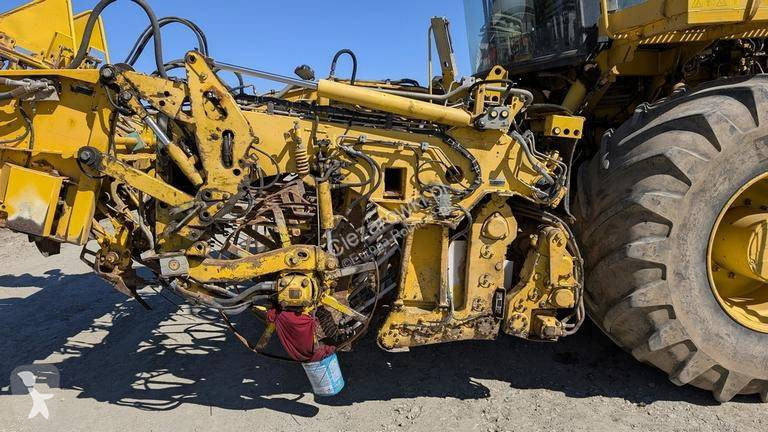 Ropa TIGER V8-3 beet harvester / 6000 MTH...