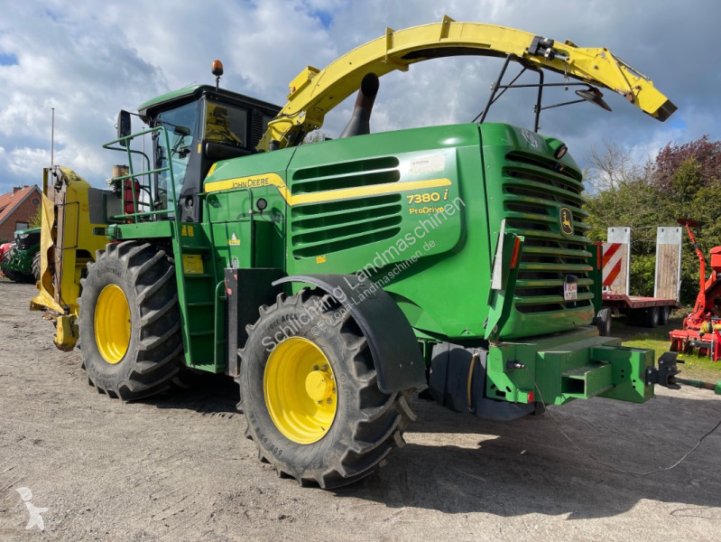 Ensilaje John Deere  7380i ProDrive mit 8 rhg...