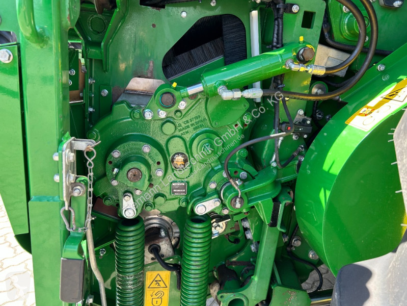 زراعات متخصصة John Deere 8400i PREMIUM USED