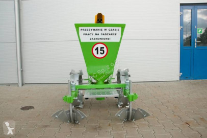 Bomet Kartoffelpflanzmaschine / Potato planter / Planteuse de pomme de terre / Piantapatate / Sadzarka ziemniaków