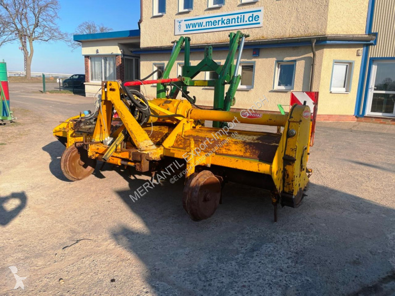 Specialafgrøder   Rumptstad FS 4X75 Dammfräse