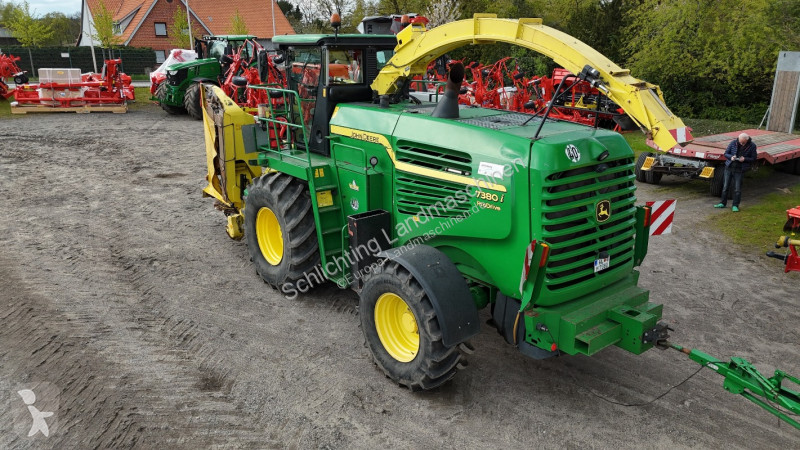 Ensilaje John Deere  7380i ProDrive mit 8 rhg...