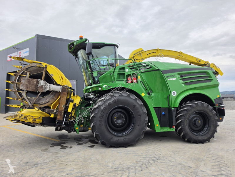 John Deere  8400 mit Kemper 460 Plus silage