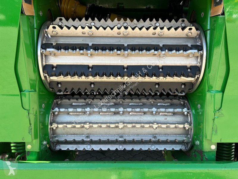 زراعات متخصصة John Deere 8400i PREMIUM USED