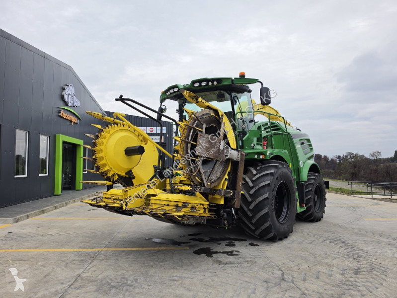 John Deere  8400 mit Kemper 460 Plus silage