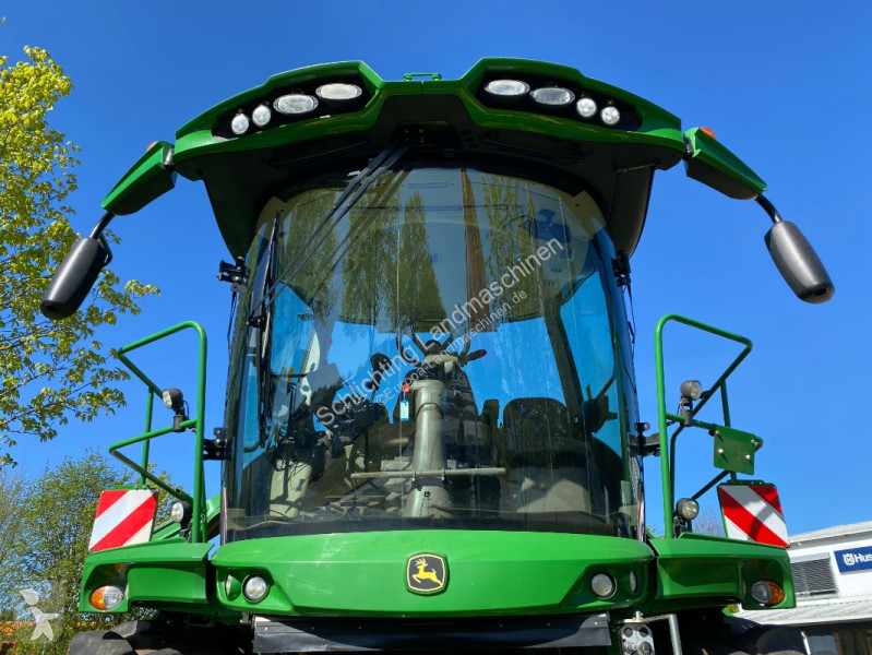 John Deere  9700 i specialised crops