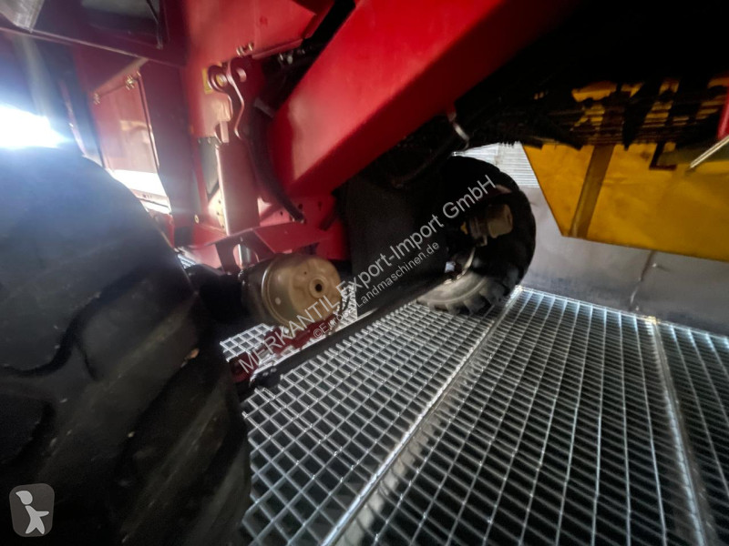 Specialiserade odlingar Grimme  SE 150-60 UB