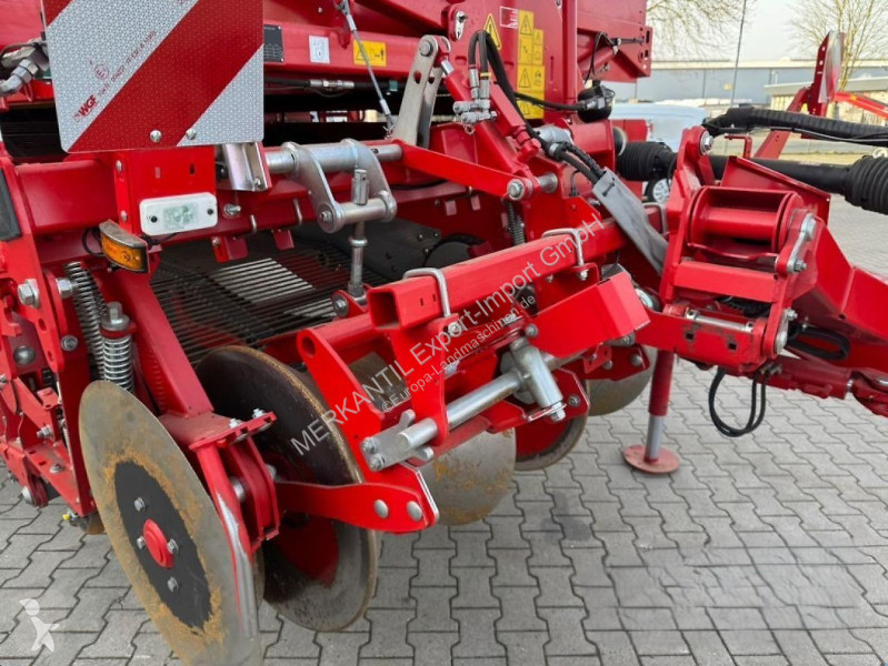 Specialiserade odlingar Grimme  SE 260 UB