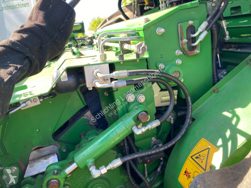 John Deere  9700 i specialised crops