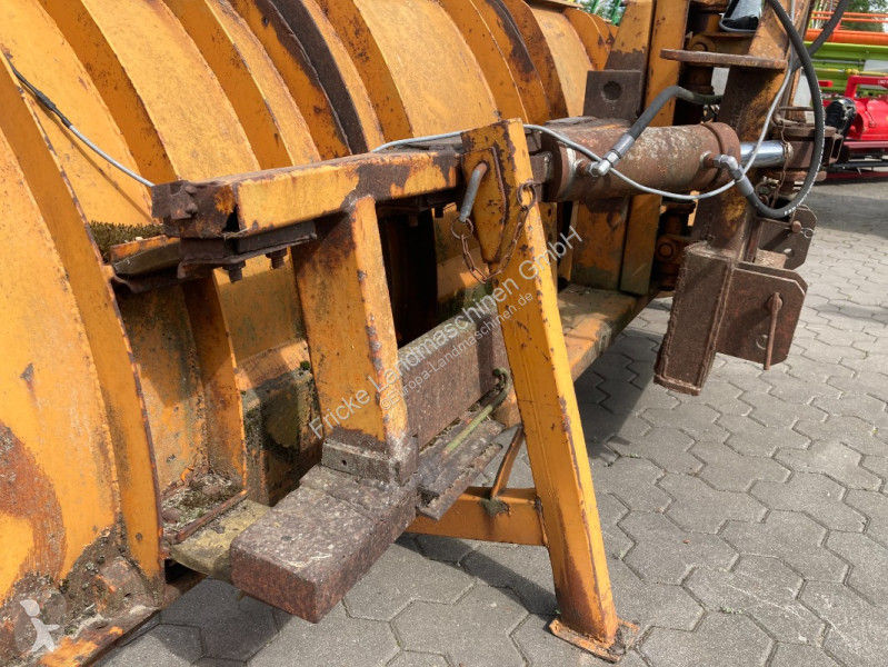 Vybavenie   Maisschiebeschild 3m
