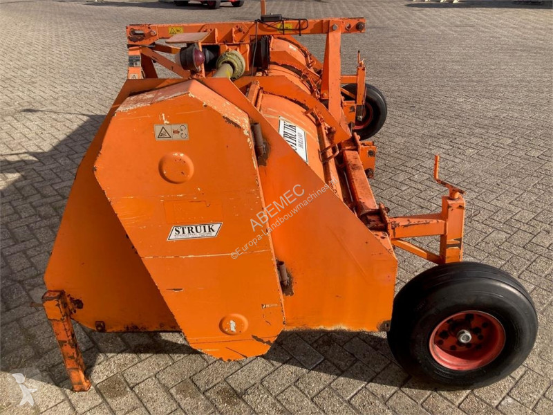 Struik 4LFKA Loofklapper specialised crops