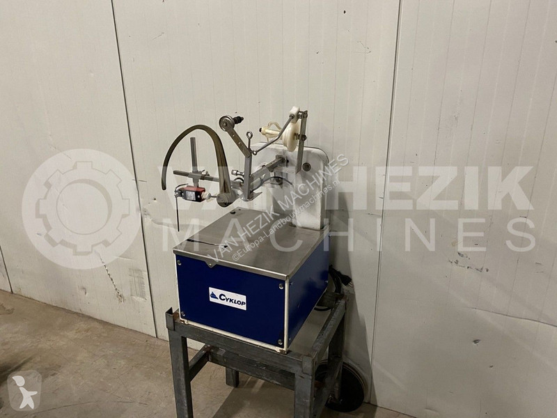 زراعات متخصصة  Cyklop bindmachine