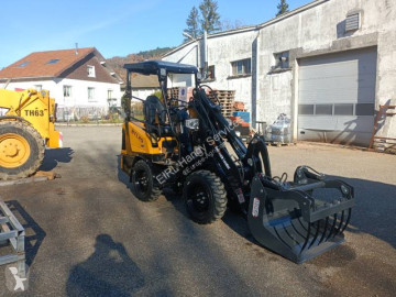 New HG-Tech farm loader