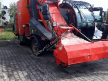 Kuhn SPV 14 COMFORT Roznášení krmiva použitý