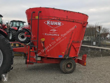 Material de ganadería Kuhn Distribución de forraje Mezcladora usado