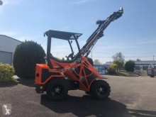 Materiale di allevamento Cast 28T nuovo