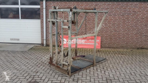 Material de ganadería Henken behandelbox Cornadiza usado