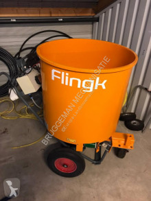 Flingk SE250 boxenvuller instrooier autre matériel d'élevage occasion
