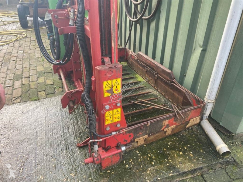 Material de ganadería Strautmann kuilvoersnijder