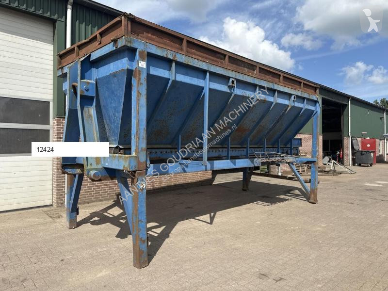 Materiel til dyreavl  container met lopende...