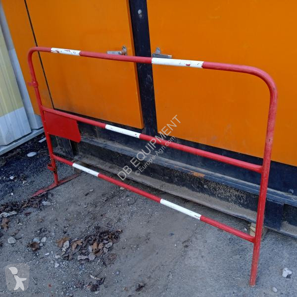 Veeteeltmaterieel   Lot de 9 barrière de...